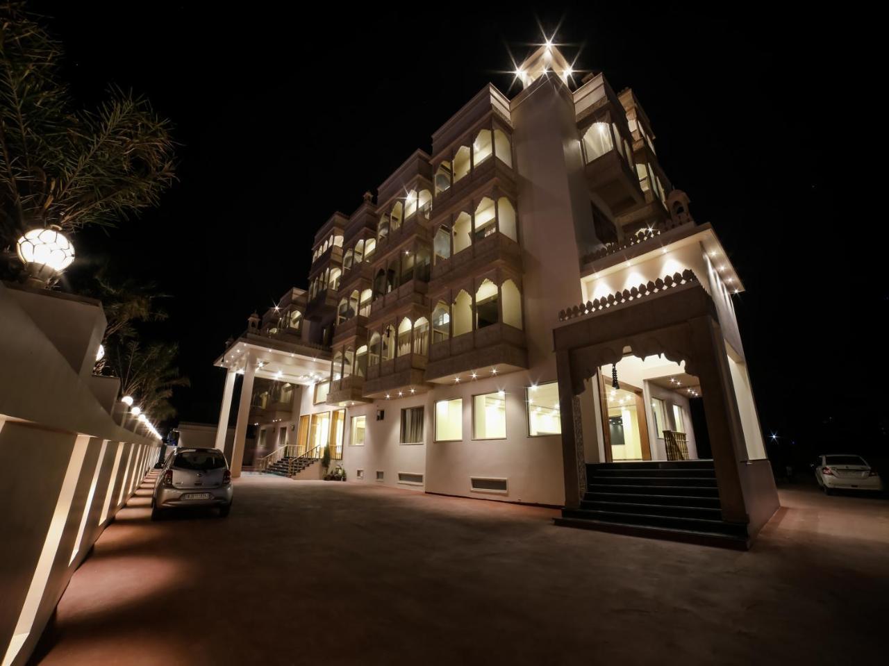Hotel Golden Heritance Puškar Exteriér fotografie